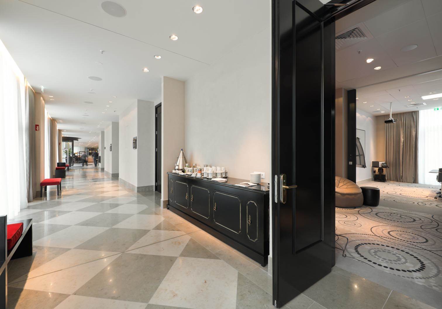 Hotel Potsdamer Platz By Leonardo Berlim